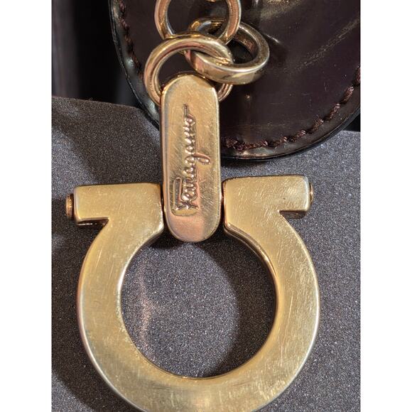 Salvatore Faragamo Shoulder Bag Brown Enamel Leather Tote - Picture 6 of 16